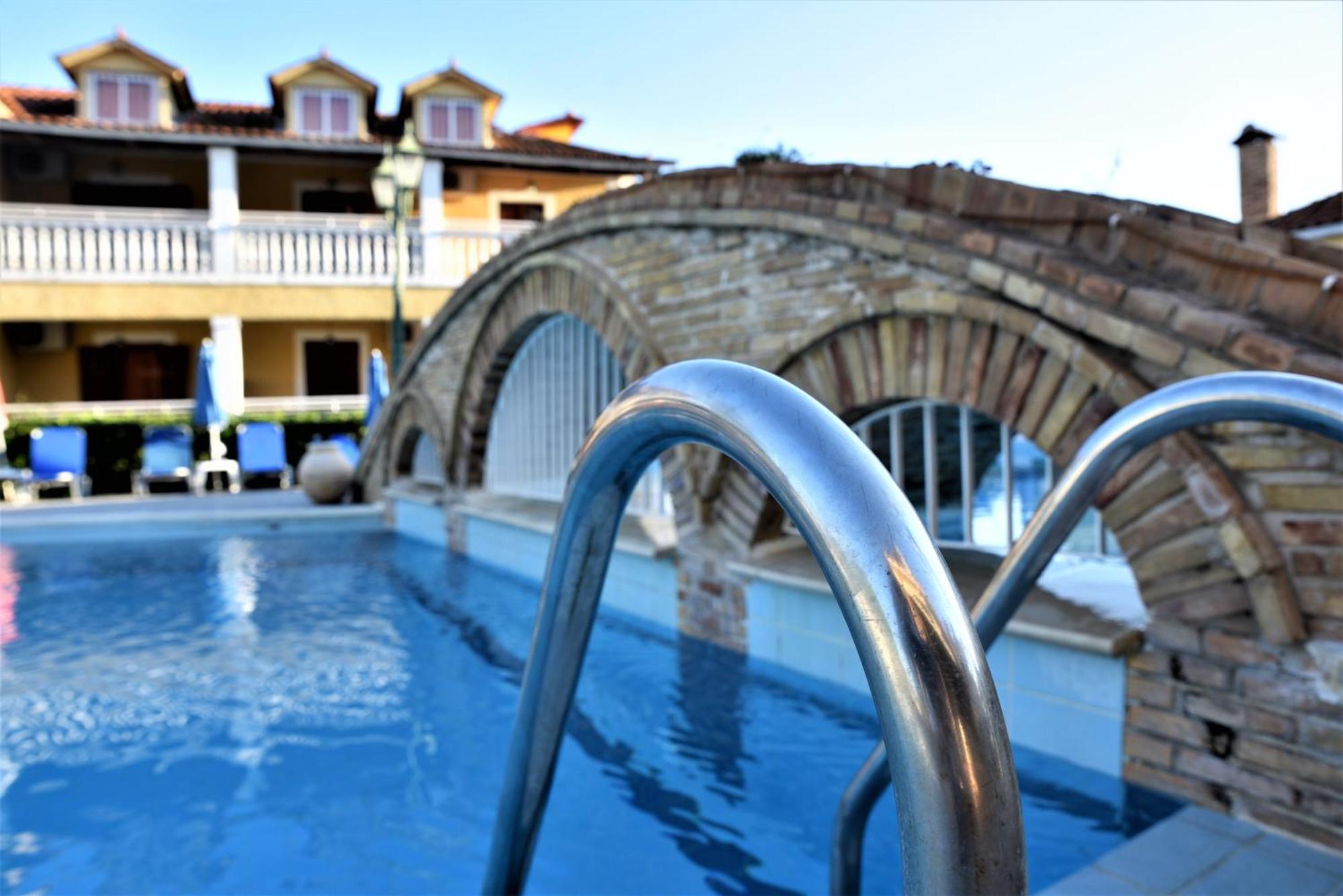 Elpida Hotel Alykanas  Dış mekan fotoğraf