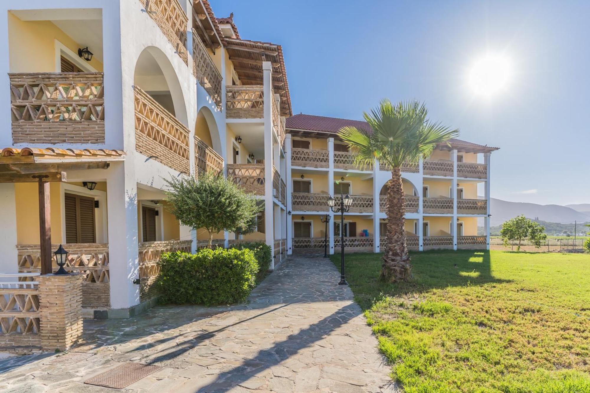 Elpida Hotel Alykanas  Dış mekan fotoğraf